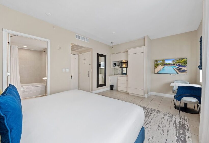 חדר סטודיו סטנדרד, The Sagamore Hotel South Beach