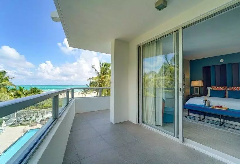 استودیوی استاندارد با چشم‌انداز دریا, The Sagamore Hotel South Beach