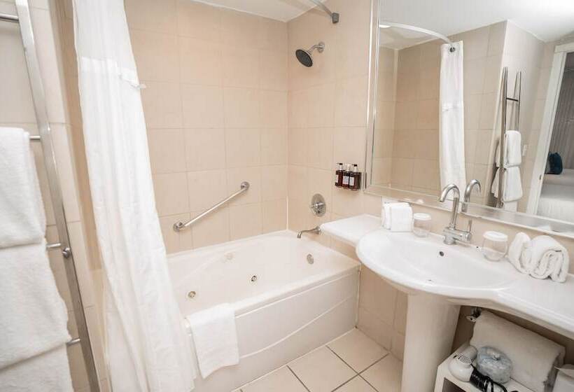 סוויטה, The Sagamore Hotel South Beach