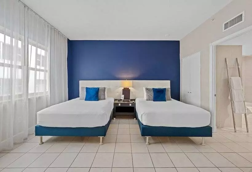 سوییت, The Sagamore Hotel South Beach