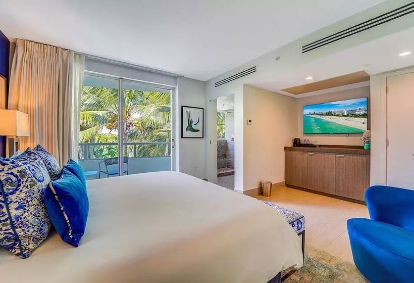 اتاق لوکس با چشم‌انداز باغ, The Sagamore Hotel South Beach