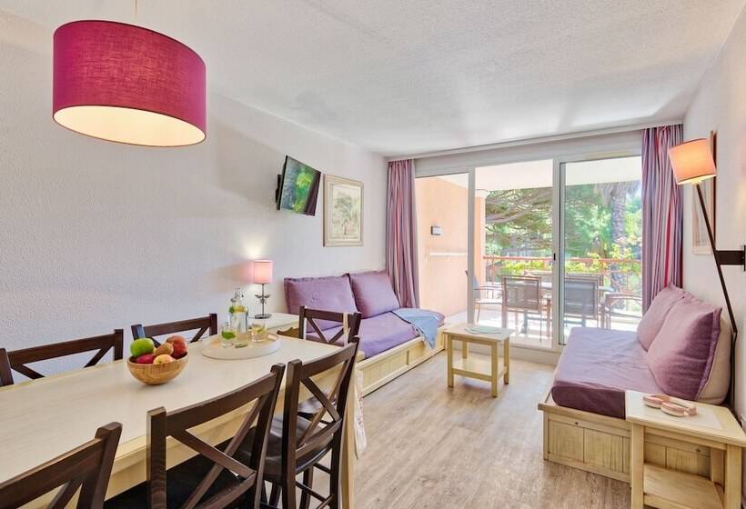 带1个卧室带花园景观的公寓, Résidence Pierre & Vacances La Pinède