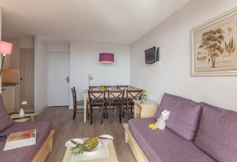 带1个卧室的带海景的公寓, Résidence Pierre & Vacances La Pinède