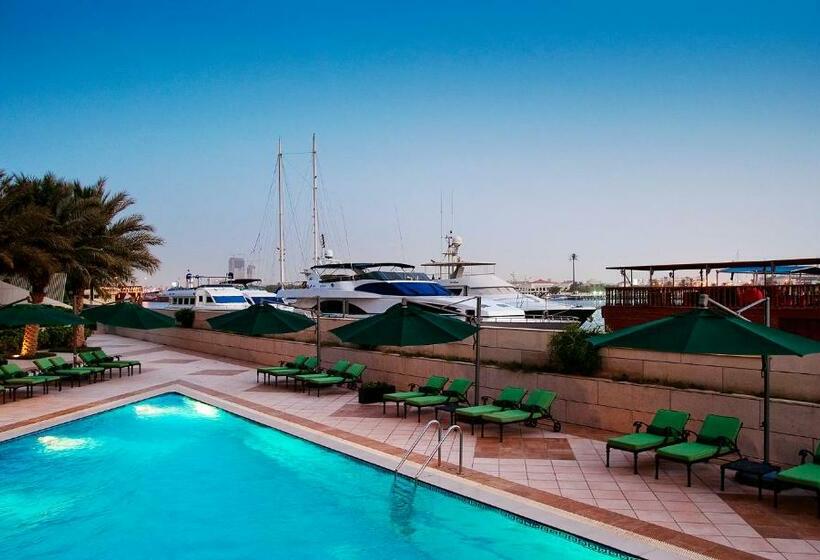 اتاق دلوکس با تخت کینگ و چشمانداز شهر, Sheraton Dubai Creek Hotel & Towers