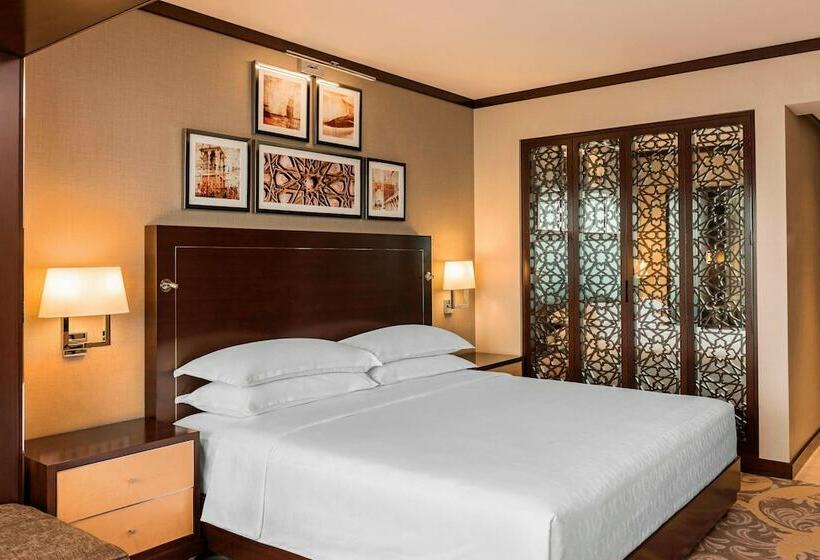 اتاق کلاب, Sheraton Dubai Creek Hotel & Towers