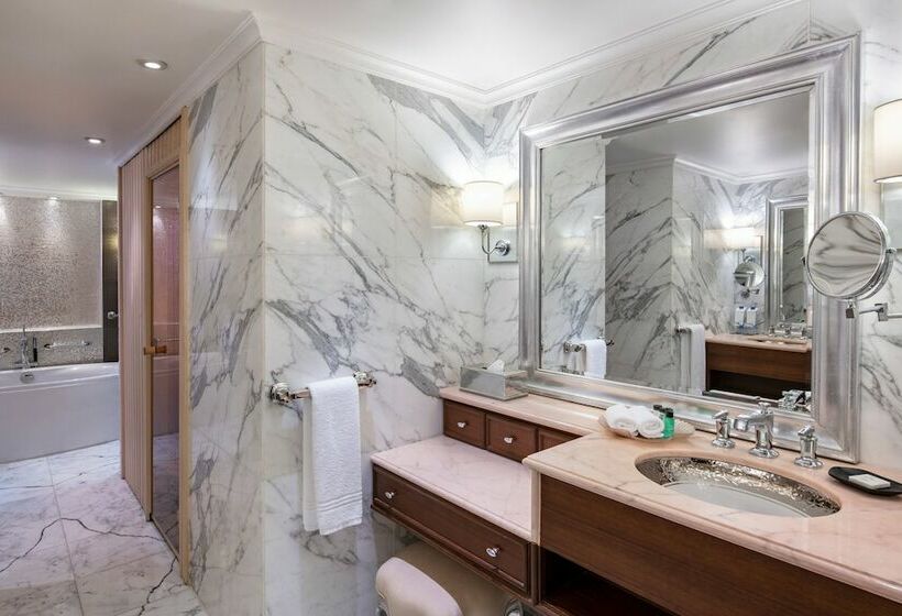 Президентский Люкс, Sheraton Dubai Creek Hotel & Towers