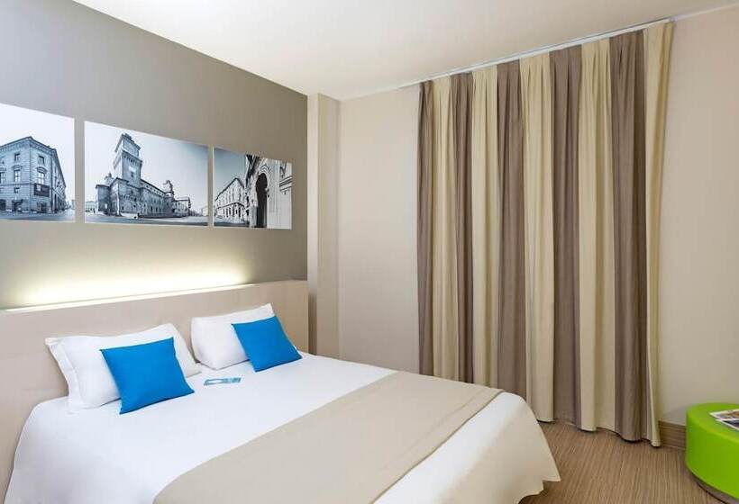 اتاق استاندارد یک نفره, B&b Hotel Ferrara