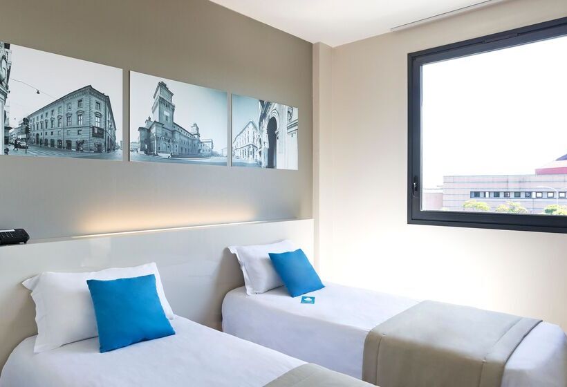 اتاق استاندارد, B&b Hotel Ferrara