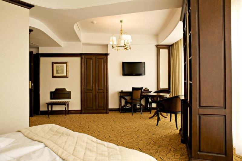 اتاق استاندارد, B&b Hotel Ferrara