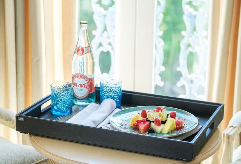 주니어 스위트, Castilla Termal Solares