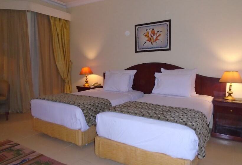 اتاق استاندارد, Grand Pyramids