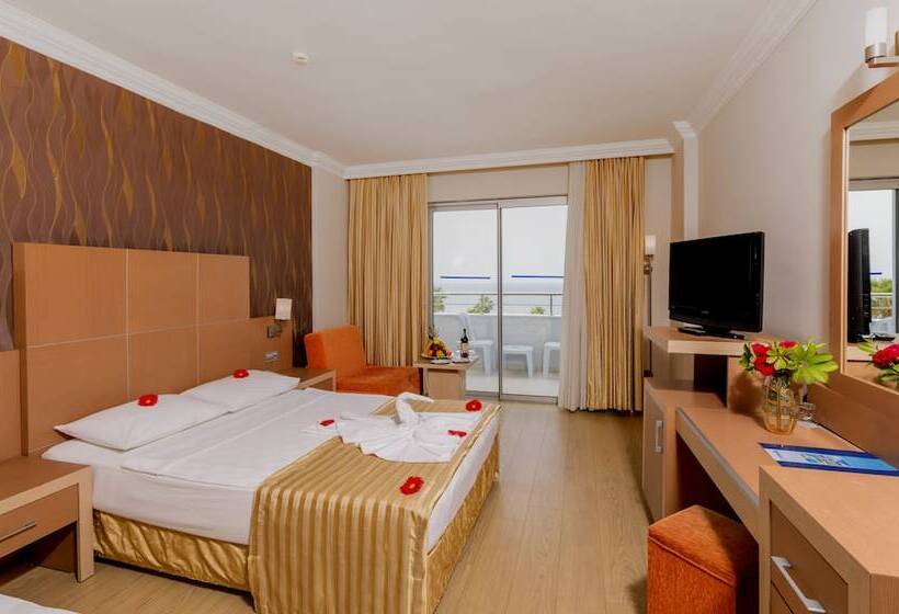 标准间, Holiday Garden Resort