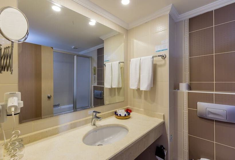 标准间, Holiday Garden Resort