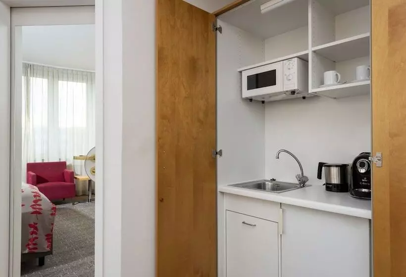 سوییت, Sunday Hotel Frankfurt Airport - Neu-Isenburg