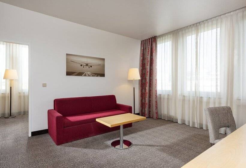 سوییت, Holiday Inn Frankfurt Airport   Neu Isenburg, An Ihg