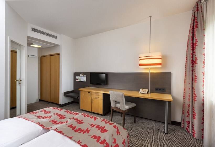 Номер Стандарт, Holiday Inn Frankfurt Airport   Neu Isenburg, An Ihg