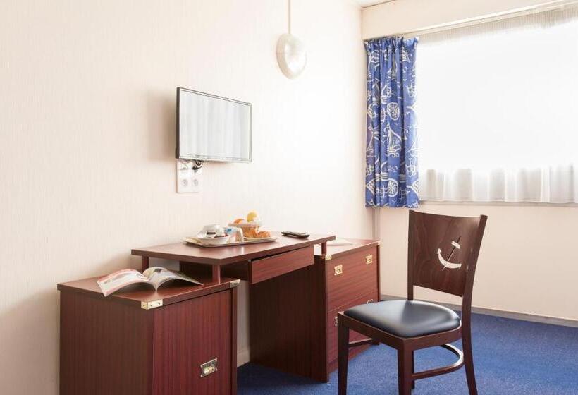 标准三人间, Les Gens De Mer Le Havre