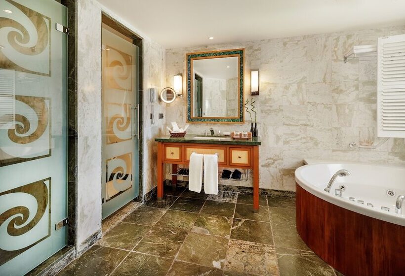 סוויטה, Kempinski Hotel Barbaros Bay Bodrum