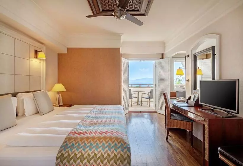 デラックスルーム, Kempinski Hotel Barbaros Bay Bodrum