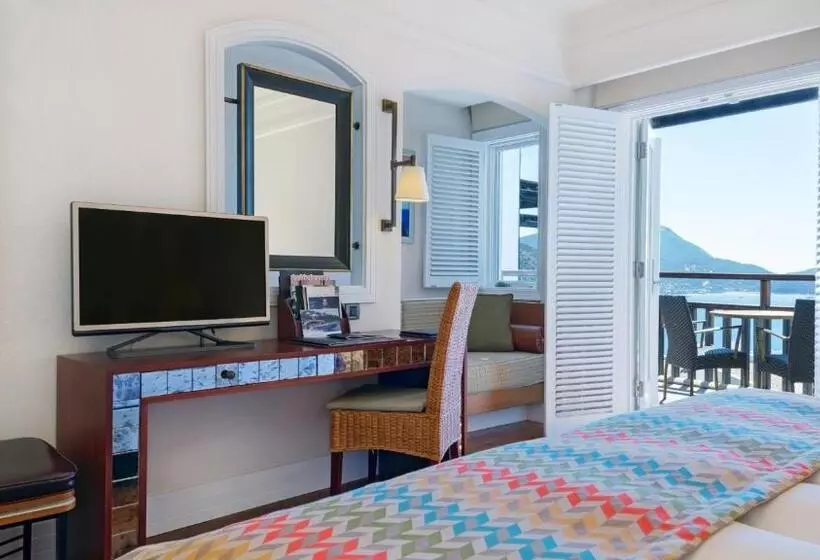 サイドシービュースーペリアールーム, Kempinski Hotel Barbaros Bay Bodrum