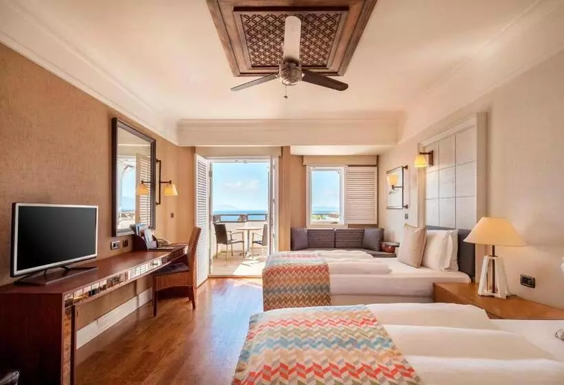 オーシャンビューデラックスルーム, Kempinski Hotel Barbaros Bay Bodrum