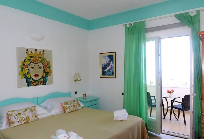 オーシャンビューデラックスルーム, Ossidiana Stromboli Center