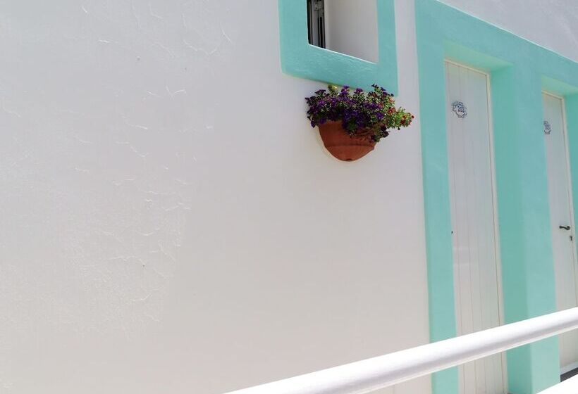 オーシャンビューデラックスルーム, Ossidiana Stromboli Center