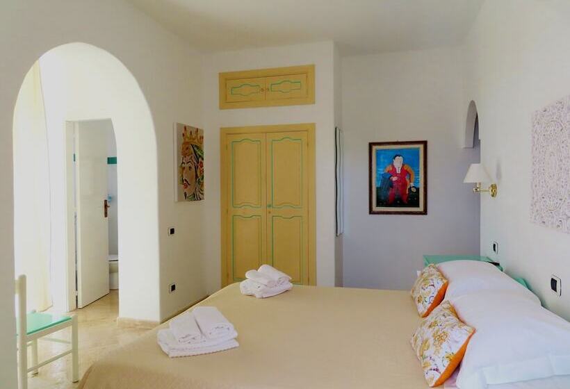 Номер Deluxe Вид на Море, Ossidiana Stromboli Center