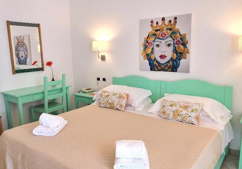 スタンダードルーム, Ossidiana Stromboli Center