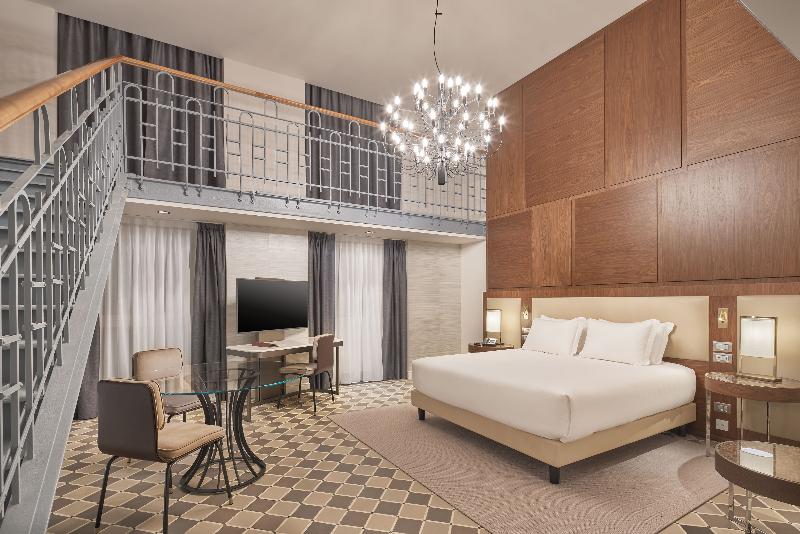 スーペリアの4人部屋, Ossidiana Stromboli Center