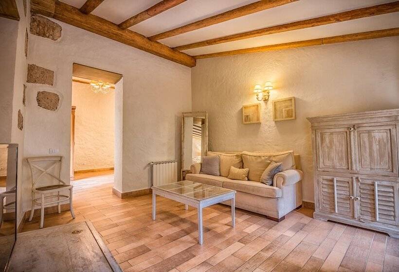 スイート, Rural Livvo Maipez