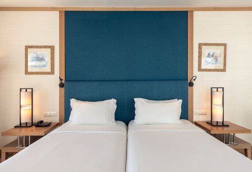 اتاق استاندارد با چشم‌انداز دریا, Sesimbra Oceanfront Hotel   Preferred Hotels And Resorts