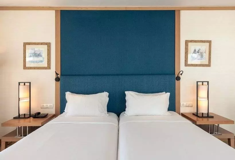 اتاق استاندارد با چشم‌انداز دریا, Sesimbra Oceanfront Hotel   Preferred Hotels And Resorts