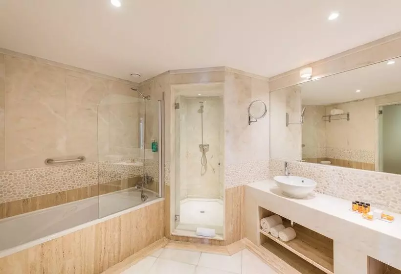 سوییت با چشم‌انداز دریا, Sesimbra Oceanfront Hotel   Preferred Hotels And Resorts