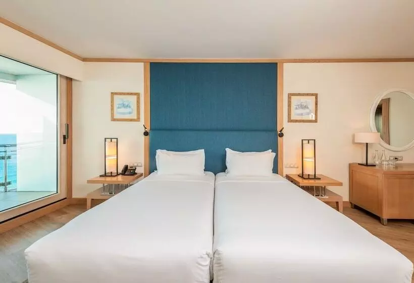 اتاق لوکس با چشم‌انداز دریا, Sesimbra Oceanfront Hotel   Preferred Hotels And Resorts