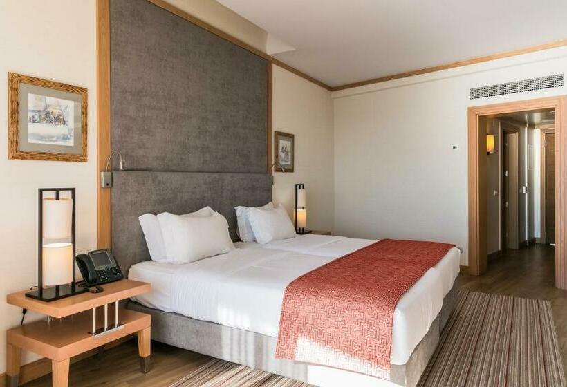 اتاق استاندارد با چشم‌انداز دریا, Sesimbra Oceanfront Hotel   Preferred Hotels And Resorts
