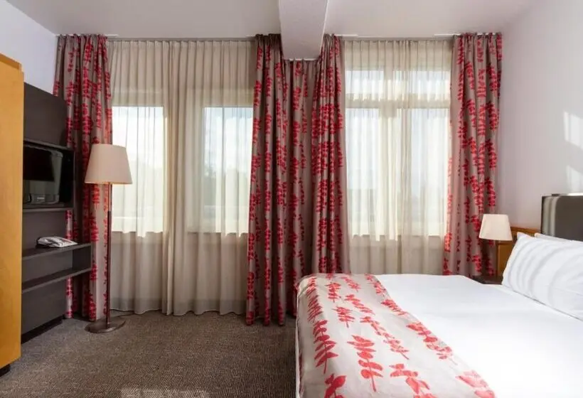 スイート, Sunday Hotel Frankfurt Airport - Neu-Isenburg