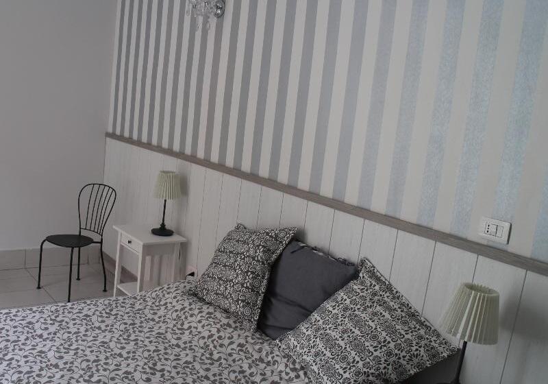 اتاق استاندارد با بالکن, B&b Dei Decumani