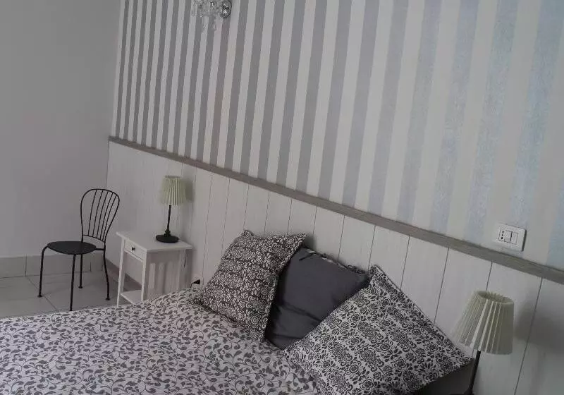 اتاق استاندارد با بالکن, B&b Dei Decumani