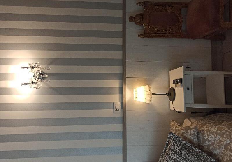 اتاق استاندارد با بالکن, B&b Dei Decumani