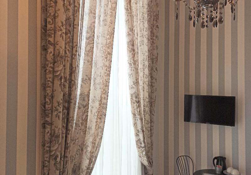 اتاق استاندارد با بالکن, B&b Dei Decumani