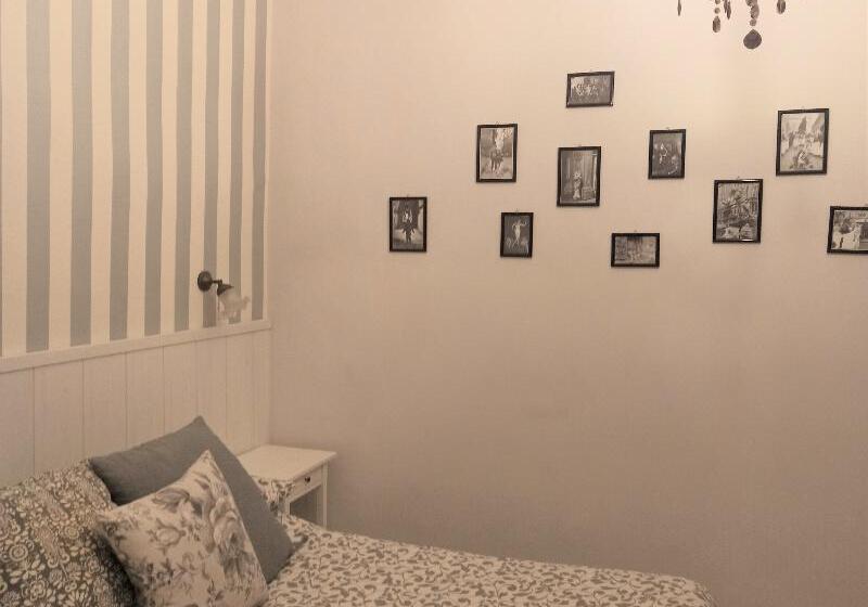 اتاق استاندارد, B&b Dei Decumani