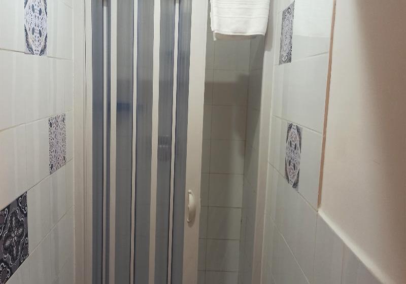 اتاق استاندارد, B&b Dei Decumani