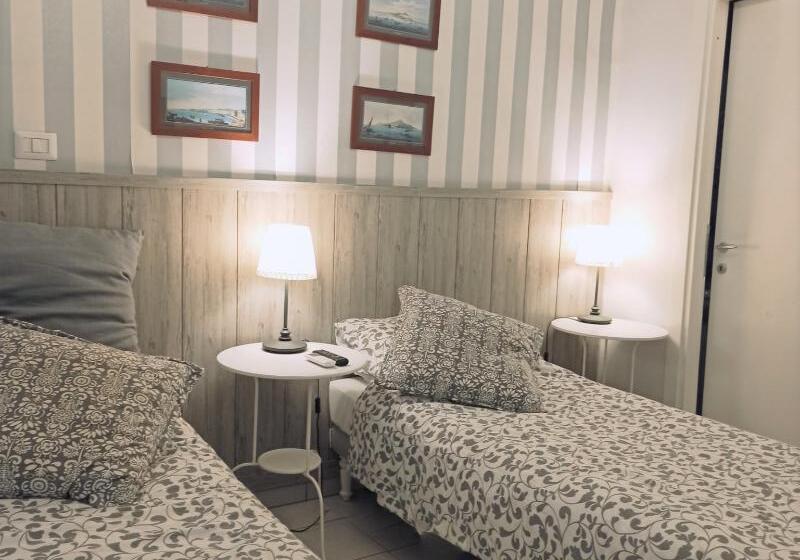 スタンダードルーム, B&b Dei Decumani
