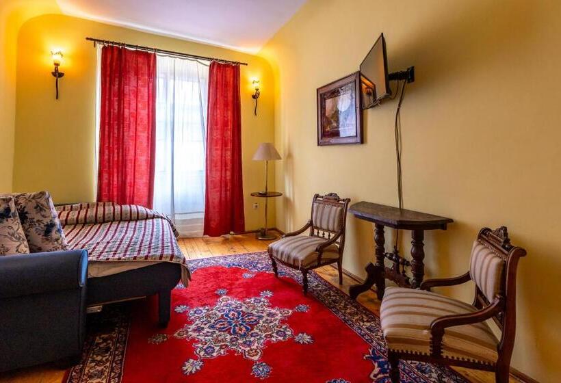 سوییت, Casa Wagner