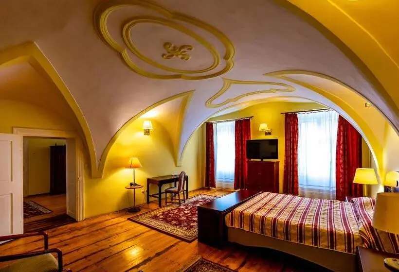 سوییت, Casa Wagner