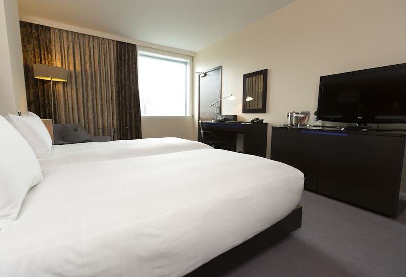 スタンダードルーム, Hilton London Canary Wharf