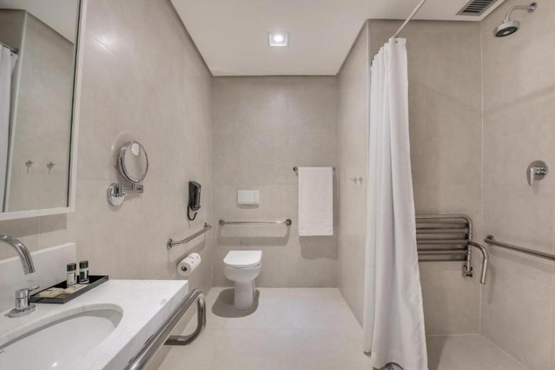 コネクティングルーム（家族用）。, Hilton London Canary Wharf