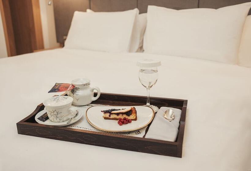 Premium Room City View, Holiday Inn Bucharest   Times, An Ihg