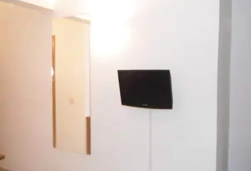 اتاق استاندارد یک نفره, Hôtel Sampiero